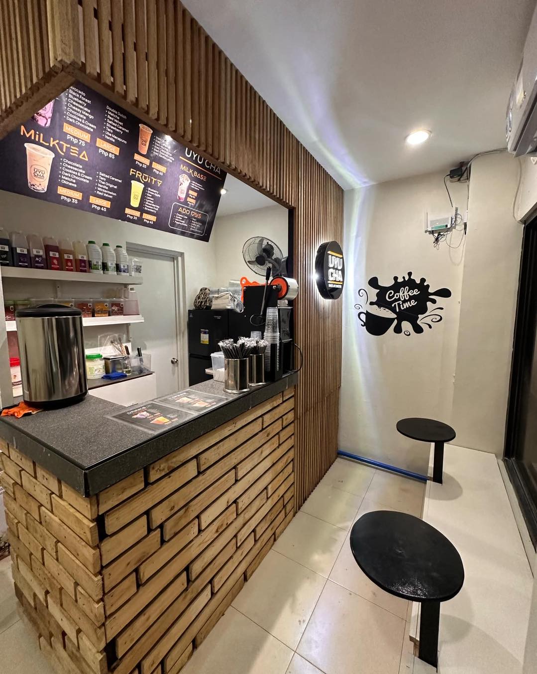 UYU NOVALICHES COUNTER